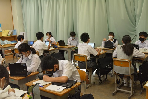 写真:各学年の総合的な学習の時間1年生4