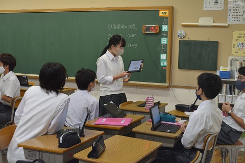 写真:各学年の総合的な学習の時間2年生2