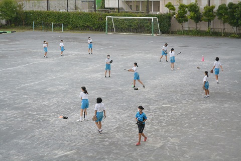 写真:女子ソフトボール4