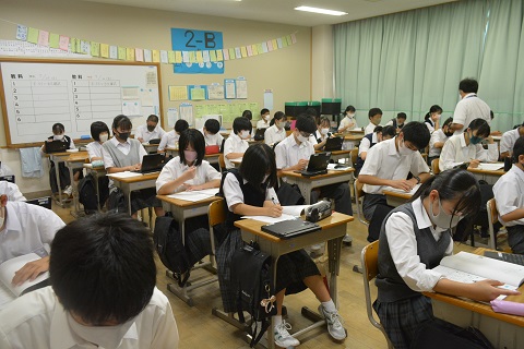 写真:2年　キャリア学習2