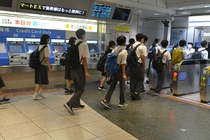 写真:修学旅行1日目14