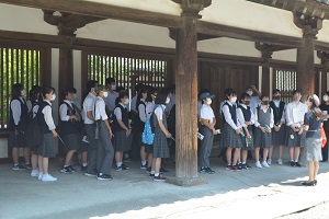 写真:修学旅行1日目97