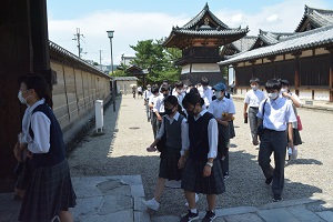 写真:修学旅行1日目109