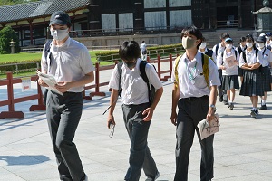 写真:修学旅行1日目136