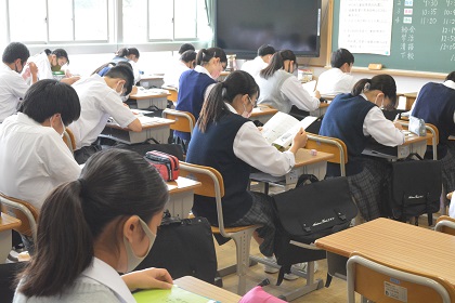 写真:試験前の35分間8