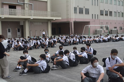 写真:地区別集団引率下校13