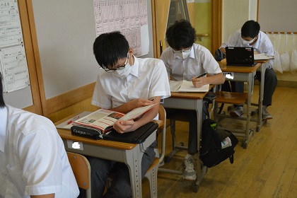 写真:図書館を使った調べる学習コンクール10