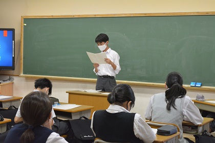 写真:2年　学級弁論大会4