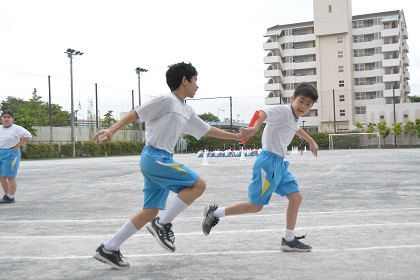 写真:保健体育の時間の運動会練習6