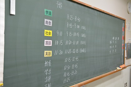 写真:試験勉強の様子1年生1