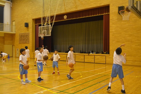 写真:男子バスケットボール部5