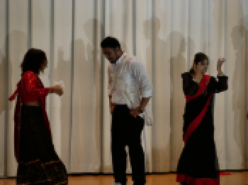 文化祭　ネパールダンス