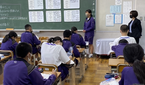 写真:校内授業研究会