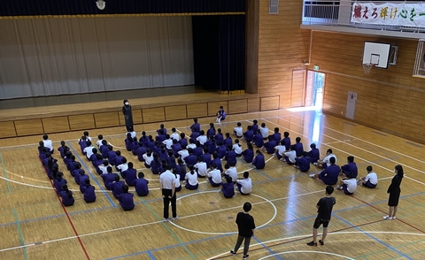 写真:学年朝礼2