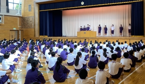 写真:生徒会朝礼