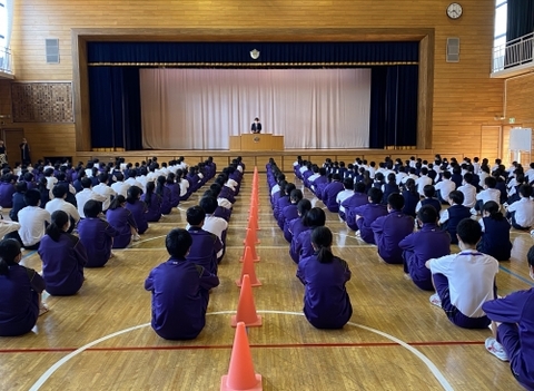 写真:6月15日の全校朝礼2