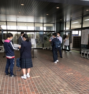 写真:2年生連絡日の様子3