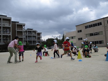 写真:＜年長組＞運動会の取り組み7