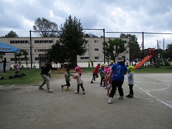 写真:＜年少組＞運動会の取り組み4