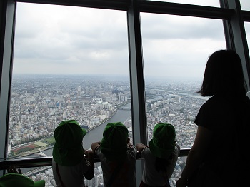 写真:年中・年長組　スカイツリー遠足5