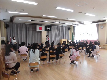 写真:幼稚園が始まりました1