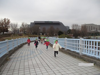 写真:汐入公園遠足3