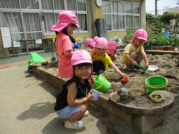 写真:年少組　1学期学級懇談会資料4