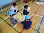 写真:誕生会・小学校展覧会見学5