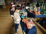 写真:誕生会・小学校展覧会見学8