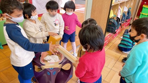 写真:もちつき会(全園児)5