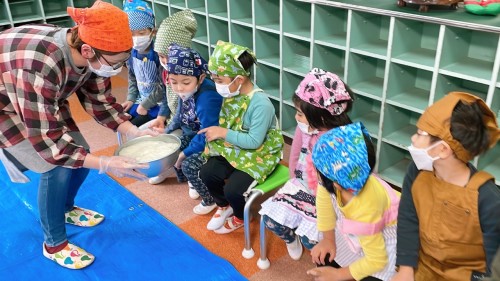 写真:もちつき会(全園児)11