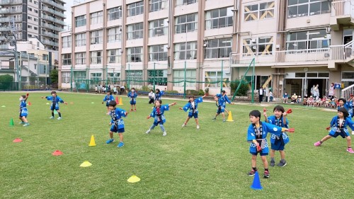 写真:運動会校庭練習(全園児)8