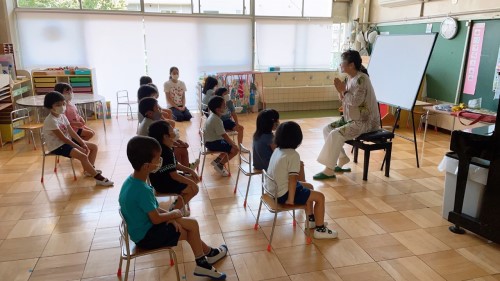 写真:お話会(全園児)3