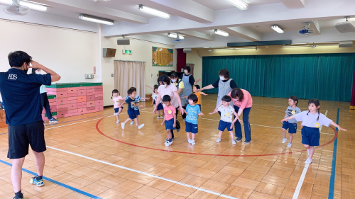 写真:わくわくタイム(全園児)1