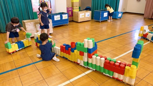 写真:繰り返し遊ぶ中で(年中組)2