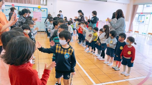 写真:お別れ会(全園児)17