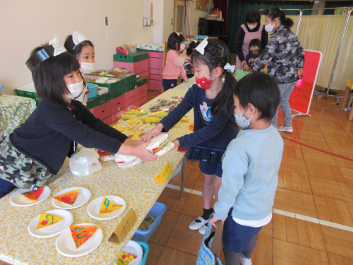 写真:花の木子どもまつり2(全園児)18