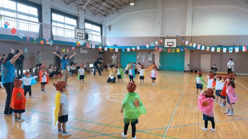 写真:楽しかった運動会(全園児)8