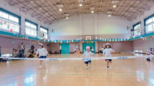 写真:楽しかった運動会(全園児)16