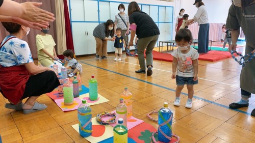 写真:幼稚園で遊ぼう2