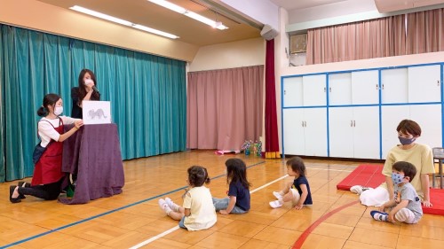 写真:幼稚園で遊ぼう4