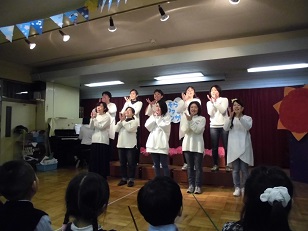 写真:修了を祝う会2