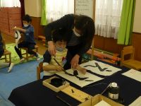 写真:いるか組書道体験3