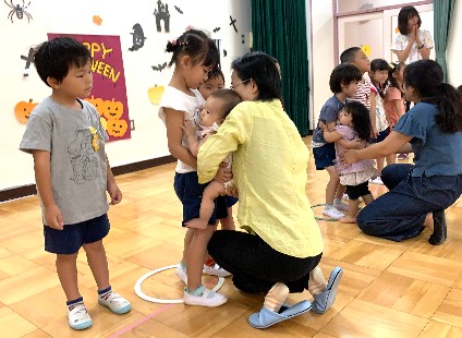 写真:ひよこタイム(10月)4