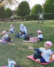 写真:自然公園遠足3