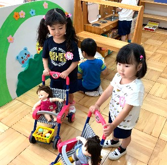 写真:友達との関わりを増やす子どもたち2