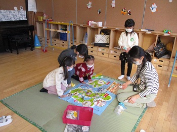 写真:お正月遊びの会2