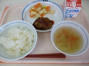 写真:3月17日の給食