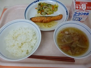 写真:3月18日の給食