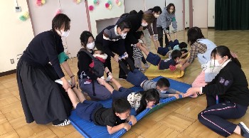 写真:3月9日　3歳もも組2